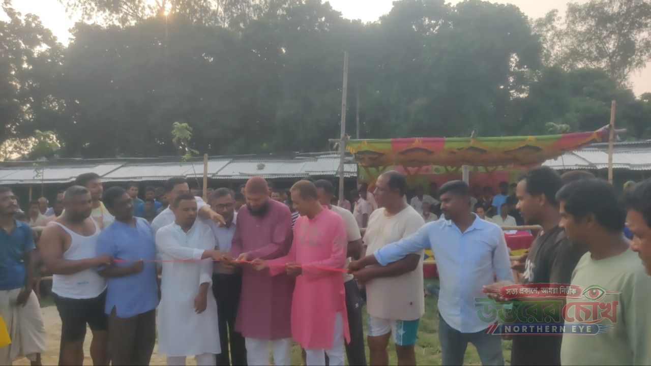 বোচাগঞ্জে ঐতিহ্যবাহী হাডুডু খেলা অনুষ্ঠিত