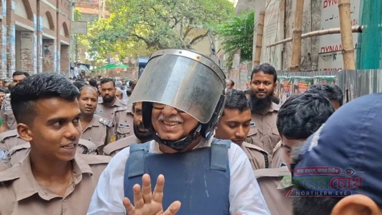হত্যাচেষ্টা মামলায় সাবেক এমপি সুলতান মনসুরকে গ্রেপ্তার দেখালেন আদালত