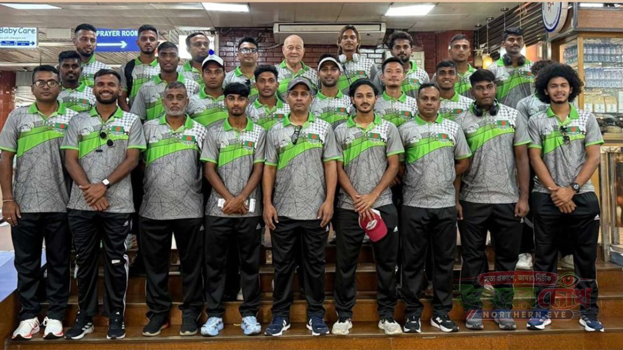 ভারতের উদ্দেশে ঢাকা ছাড়ল হকি দল